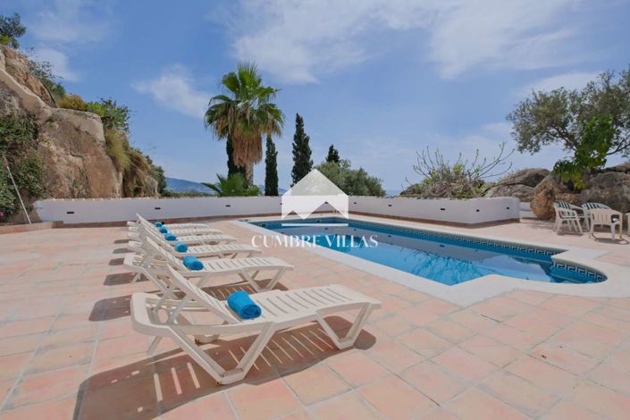 Image No.54-5 Bed Villa for sale