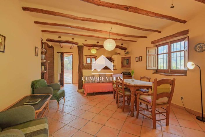 Image No.14-6 Bed Country House for sale