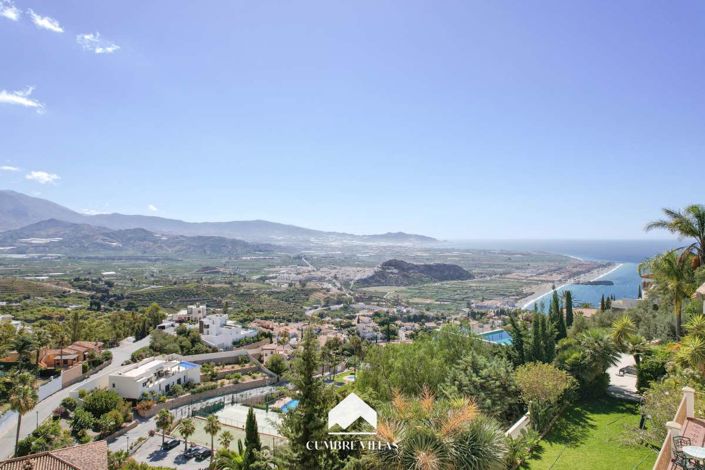 Image No.1-3 Bed Villa for sale