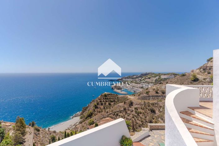 Image No.33-5 Bed Villa for sale