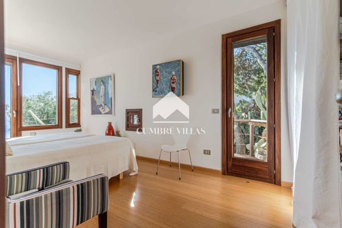 Image No.17-3 Bed Villa for sale