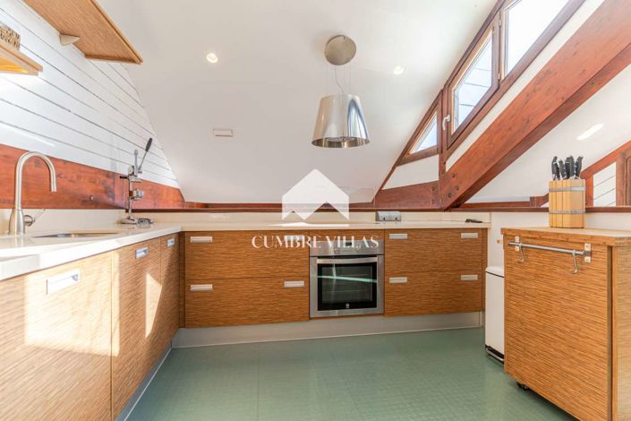 Image No.28-3 Bed Villa for sale