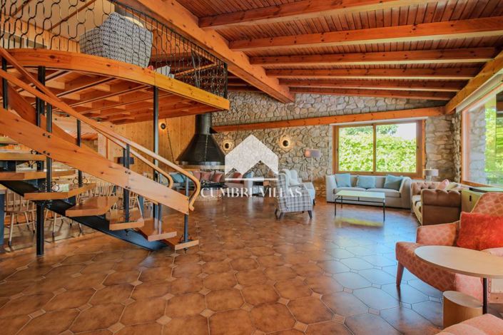 Image No.44-7 Bed Villa for sale