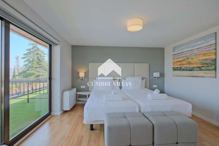 Image No.57-7 Bed Villa for sale