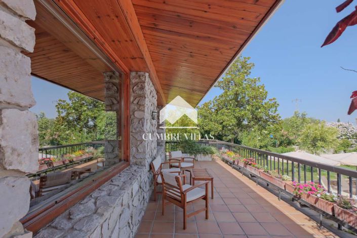 Image No.8-7 Bed Villa for sale