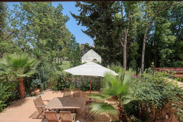 Image No.23-4 Bed Townhouse for sale