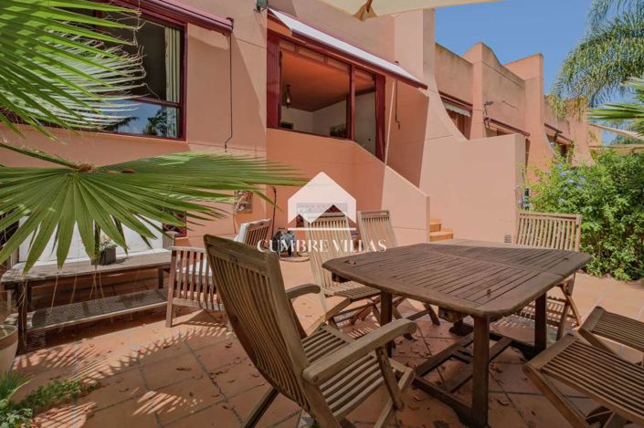 Image No.28-4 Bed Townhouse for sale