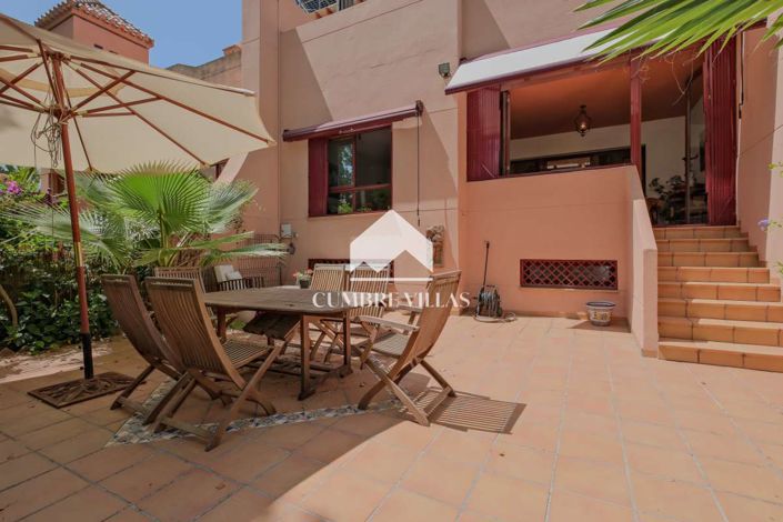 Image No.29-4 Bed Townhouse for sale