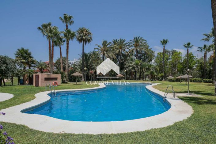 Image No.3-4 Bed Townhouse for sale