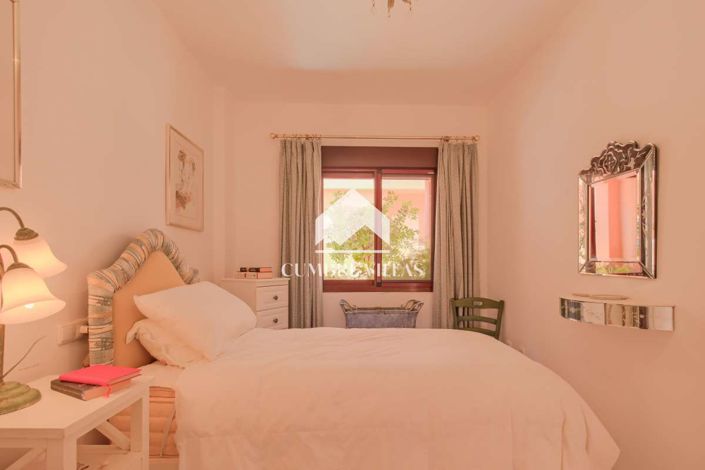 Image No.31-4 Bed Townhouse for sale