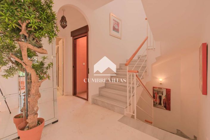 Image No.34-4 Bed Townhouse for sale