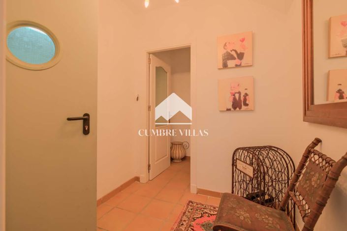 Image No.58-4 Bed Townhouse for sale