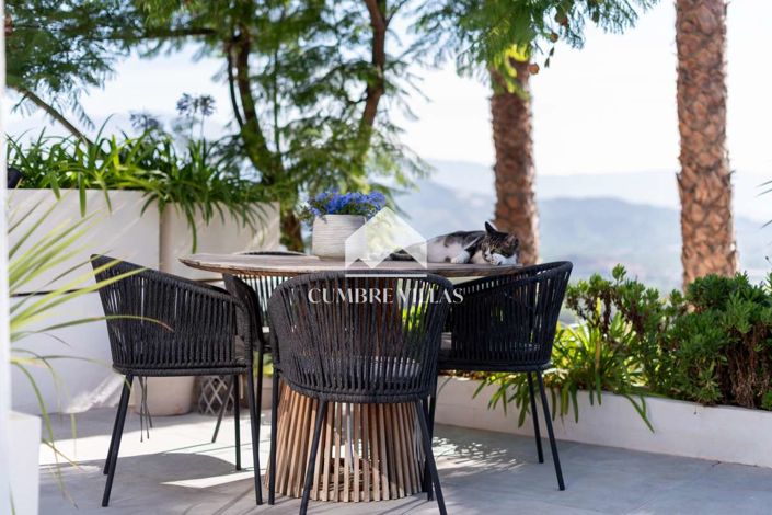 Image No.9-4 Bed Villa for sale