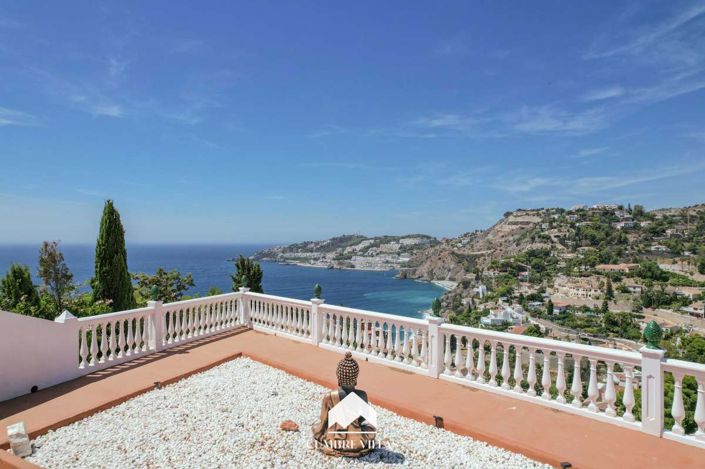 Image No.1-3 Bed Villa for sale