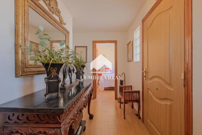 Image No.29-3 Bed Villa for sale