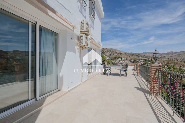 Image No.20-5 Bed Villa for sale