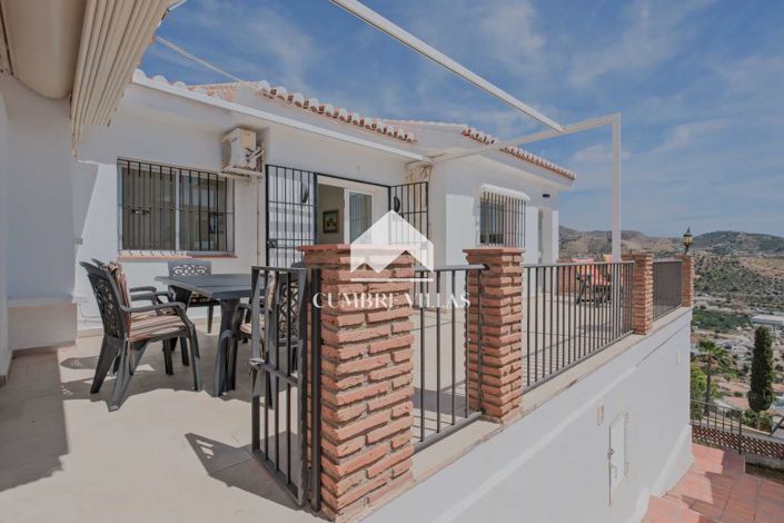 Image No.53-5 Bed Villa for sale