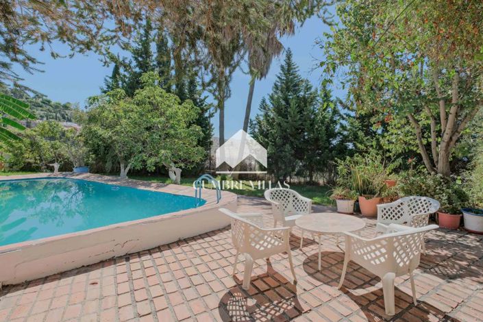 Image No.11-5 Bed Country House for sale