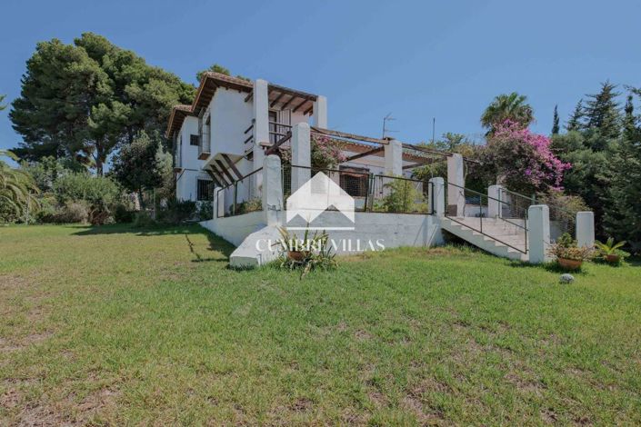 Image No.12-5 Bed Country House for sale