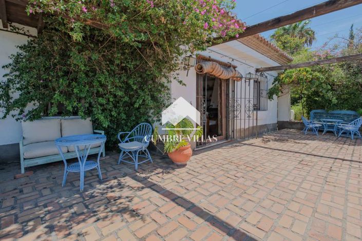 Image No.16-5 Bed Country House for sale