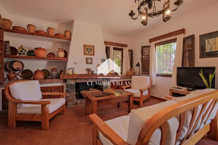 Image No.19-5 Bed Country House for sale