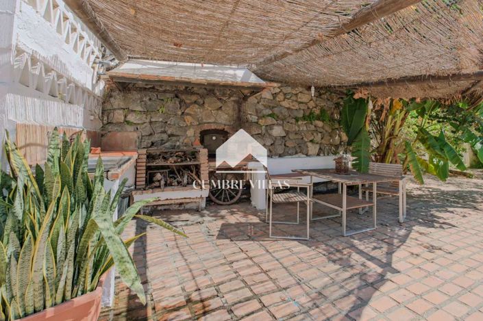 Image No.26-5 Bed Country House for sale