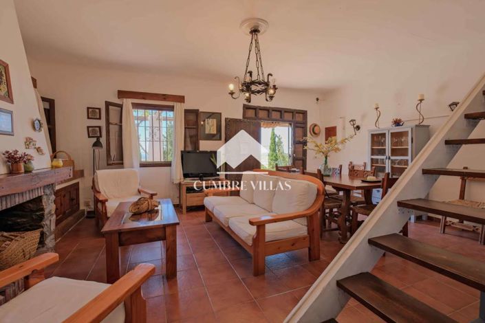 Image No.31-5 Bed Country House for sale