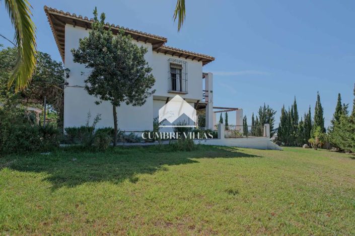 Image No.56-5 Bed Country House for sale