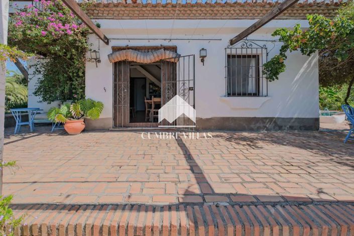 Image No.58-5 Bed Country House for sale