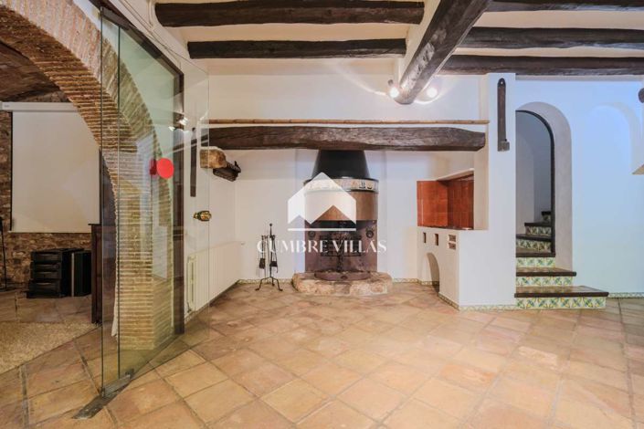 Image No.23-5 Bed Villa for sale