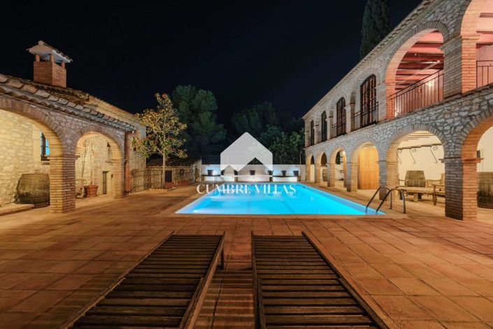 Image No.5-5 Bed Villa for sale