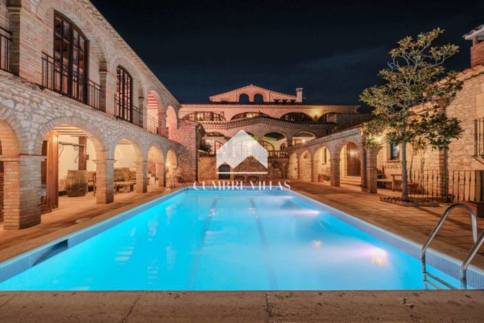 Image No.6-5 Bed Villa for sale