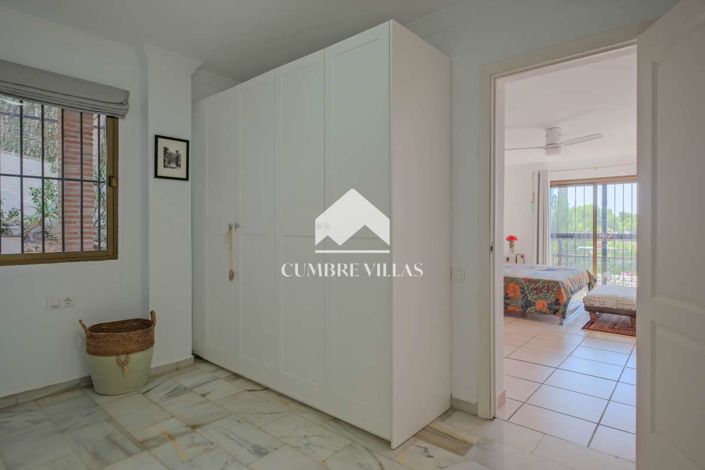 Image No.35-4 Bed Villa for sale