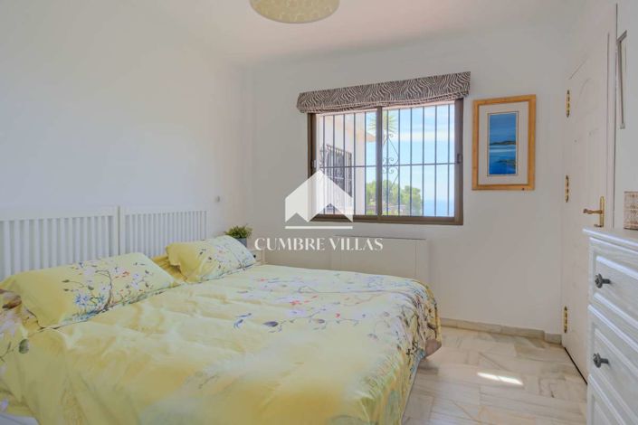 Image No.42-4 Bed Villa for sale