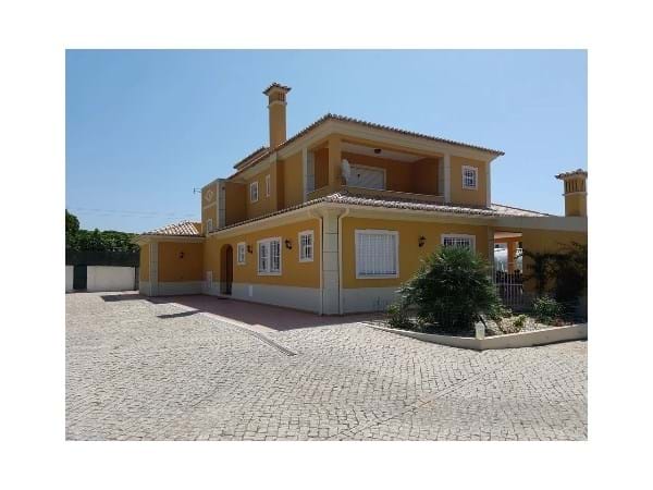 Image No.10-7 Bed Villa for sale