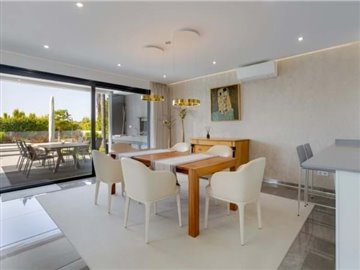 1654-452287-78d1f4f8b6655591b02d22fabb36a692d