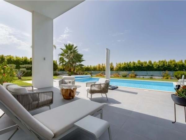 Image No.3-5 Bed Villa for sale