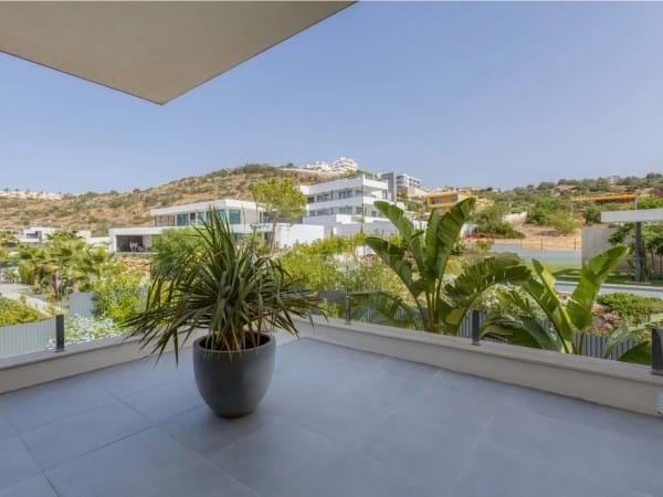 Image No.6-5 Bed Villa for sale