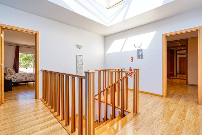 Image No.17-6 Bed Villa for sale