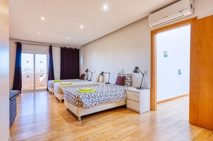 Image No.20-6 Bed Villa for sale