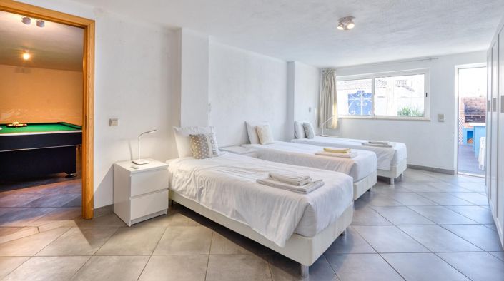 Image No.25-6 Bed Villa for sale