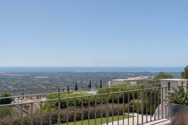 Image No.3-6 Bed Villa for sale