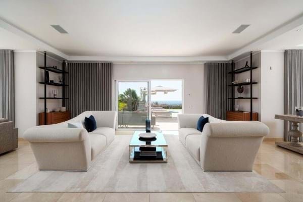 Image No.7-6 Bed Villa for sale