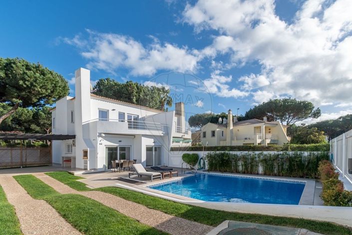 Image No.1-2 Bed Villa for sale