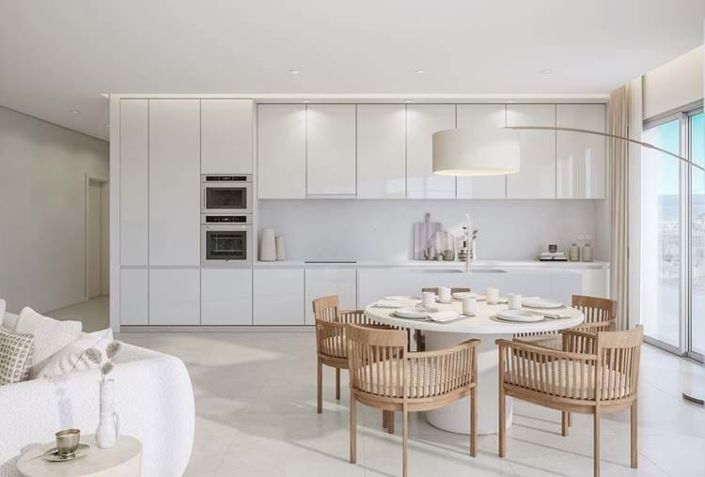 Image No.4-4 Bed Apartment for sale