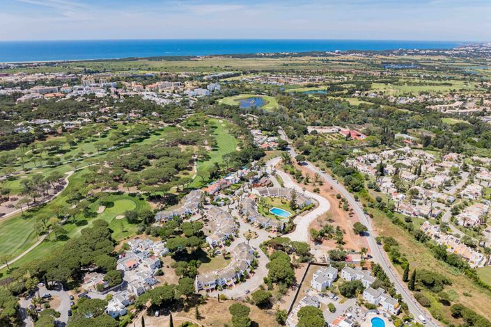 Image No.2-3 Bed Townhouse for sale