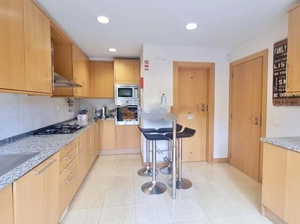 Image No.8-4 Bed Villa for sale