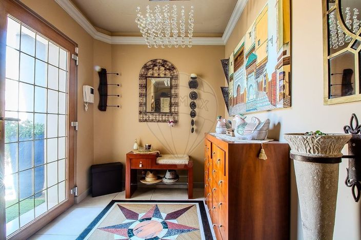 Image No.14-6 Bed Villa for sale