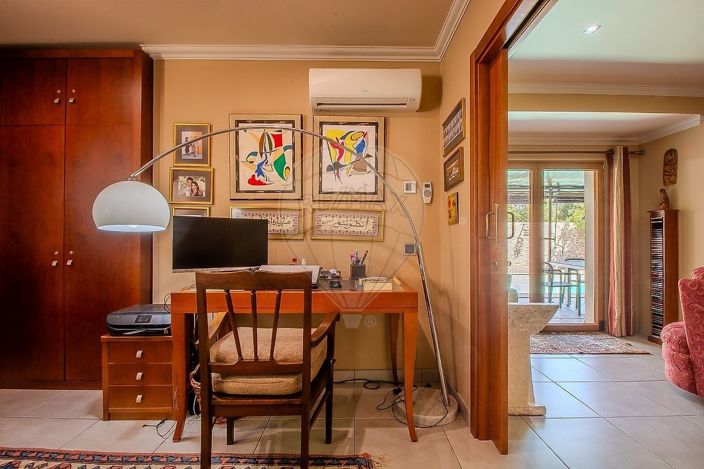 Image No.15-6 Bed Villa for sale