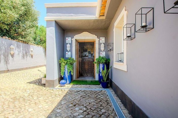 Image No.5-6 Bed Villa for sale